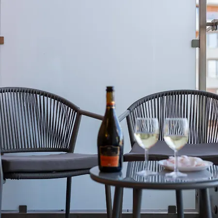 Glossy G73 Apartment Krakow