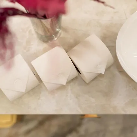 Glossy G73 Daire Krakow